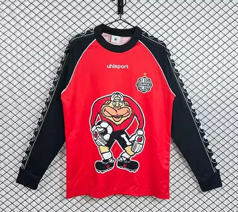 2002 Club Olimpia Asunción Red Goalkeeper Long Sleeve Retro Soccer Jersey S-2XL