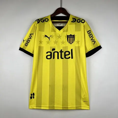 22-23 Penarol away
