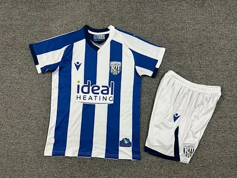 25-26 West Bromwich Albion home kid kit