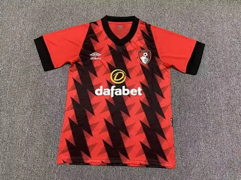 22-23 Bournemouth domicile