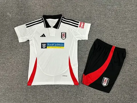 24-25 Fulham home kid kit