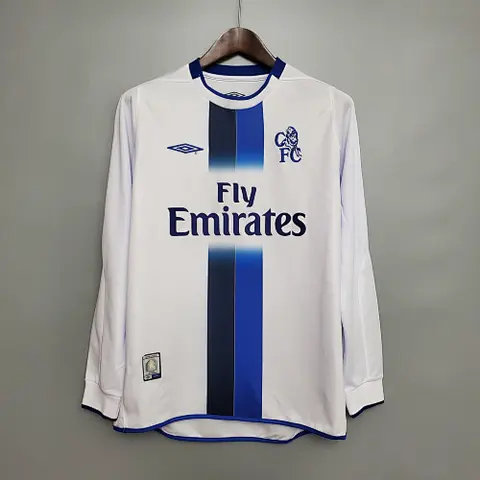 03-05 CHE away long-sleeve