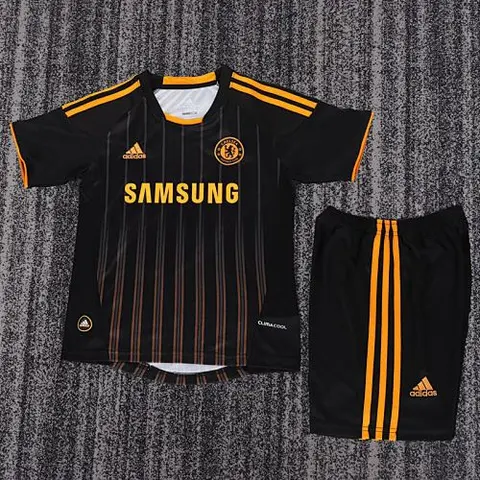 rétro Chelsea 2010/11 extérieur enfant taille: 16-28