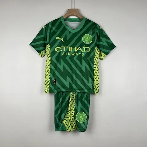 23-24 MCI Green Goalkeeper kid kit