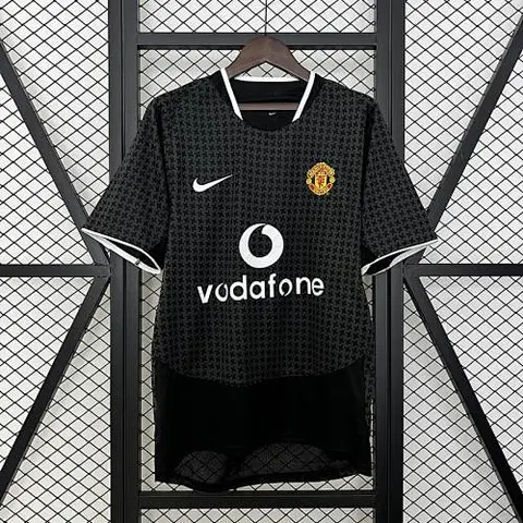 03-05 MNU away retro jersey
