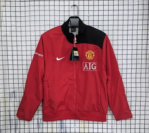 07/08 Manchester United Red Retro Windbreaker