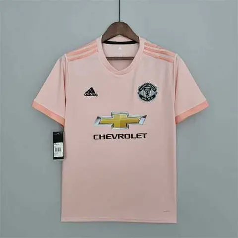 18-19 MNU away