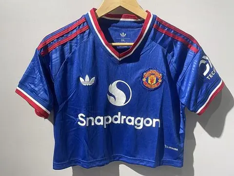 2026/27 Manchester United Away Women's Crop Top Soccer Jersey S-2XL