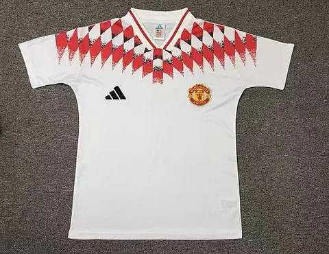 2026/27 Manchester United Retro Model Soccer Jersey Size S-4XL