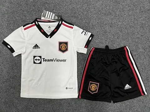 22-23 MNU away kids kit
