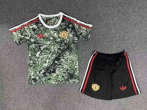 Ensemble de football enfant 24-25 MNU vert édition spéciale
