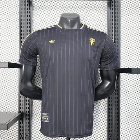 25-26 MNU Black Retro Model Player Version jersey