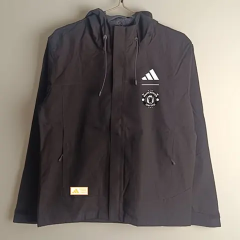 25-26 MNU black windbreaker