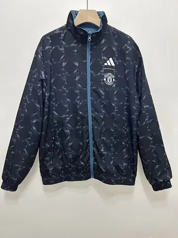 25-26 MNU blue reversible windbreaker