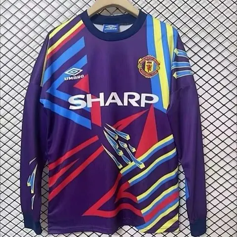 92-93 Retro Manchester United Goalkeeper Long Sleeve Kit