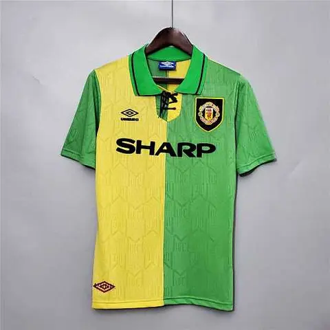 92-94 MNU away