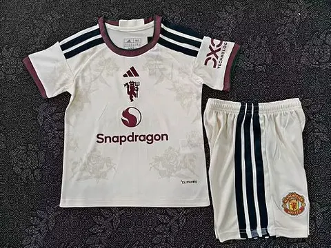 Manchester United 2026/27 Third Away Kid Kits 16-28