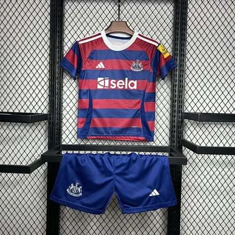24-25 Newcastle away kids kit
