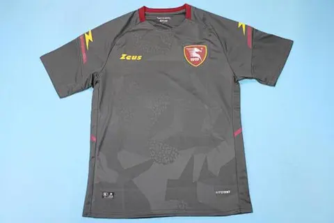 21-22 Salernitana black third away