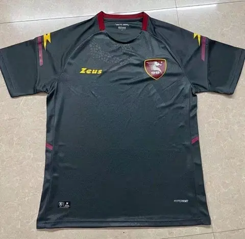 21-22 Salernitana black third away