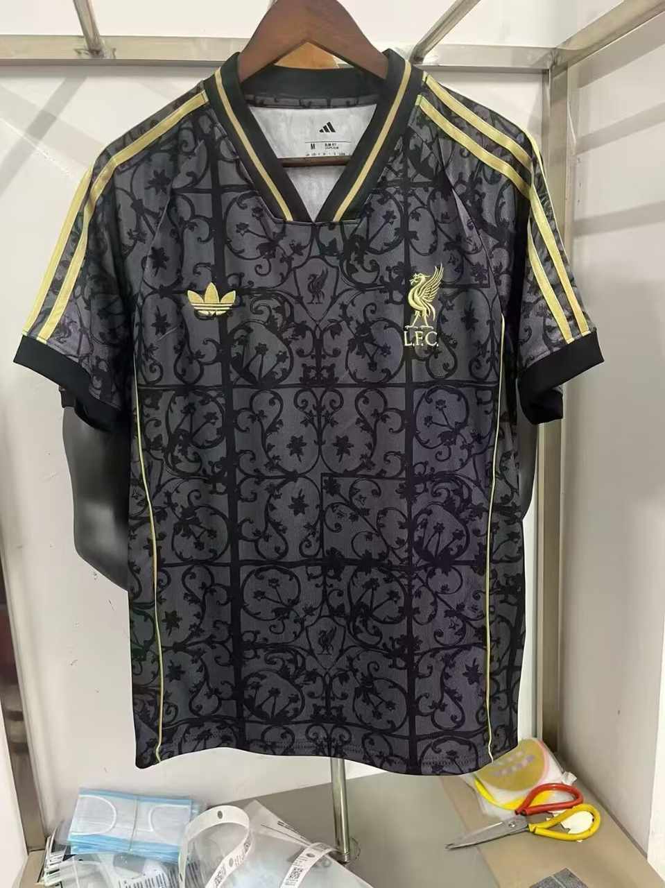 2526 Liverpool Size:S-XXL