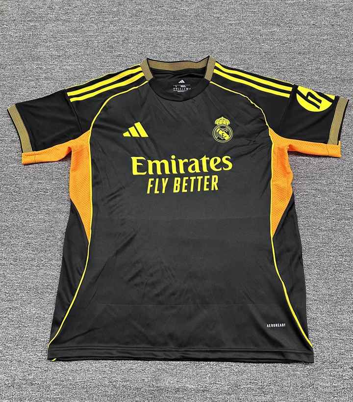 2526 Real Madrid Size:S-XXL