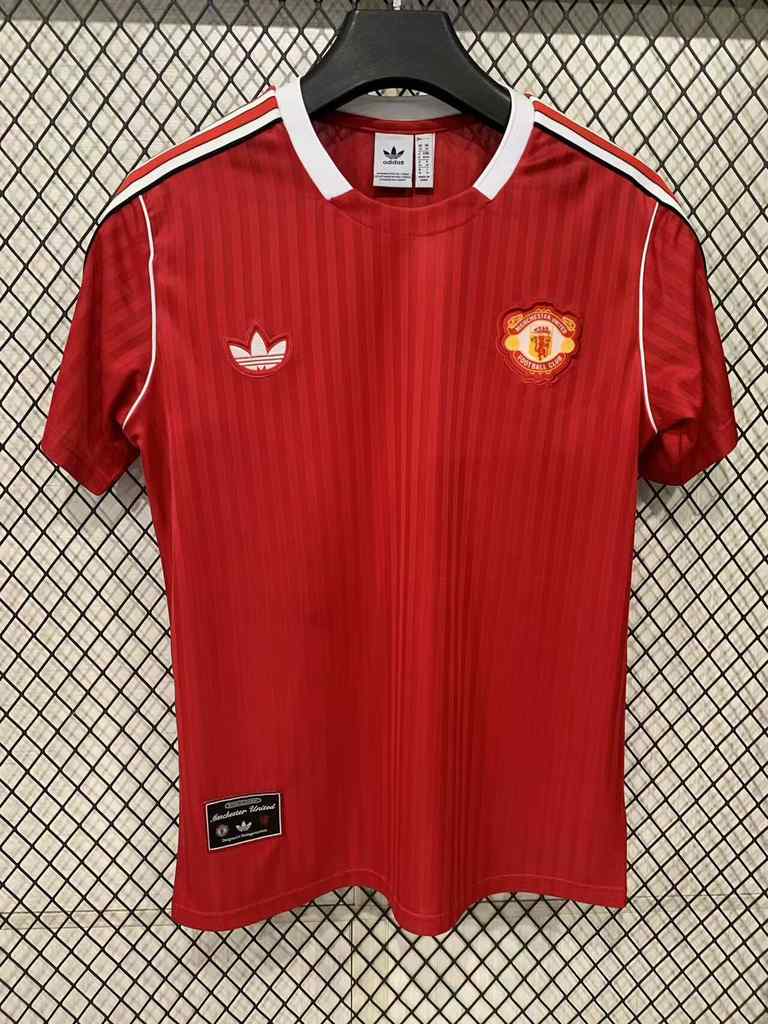 2025 Man United red T-shirt S-4XL 2025 曼联 仿复 红色 T恤