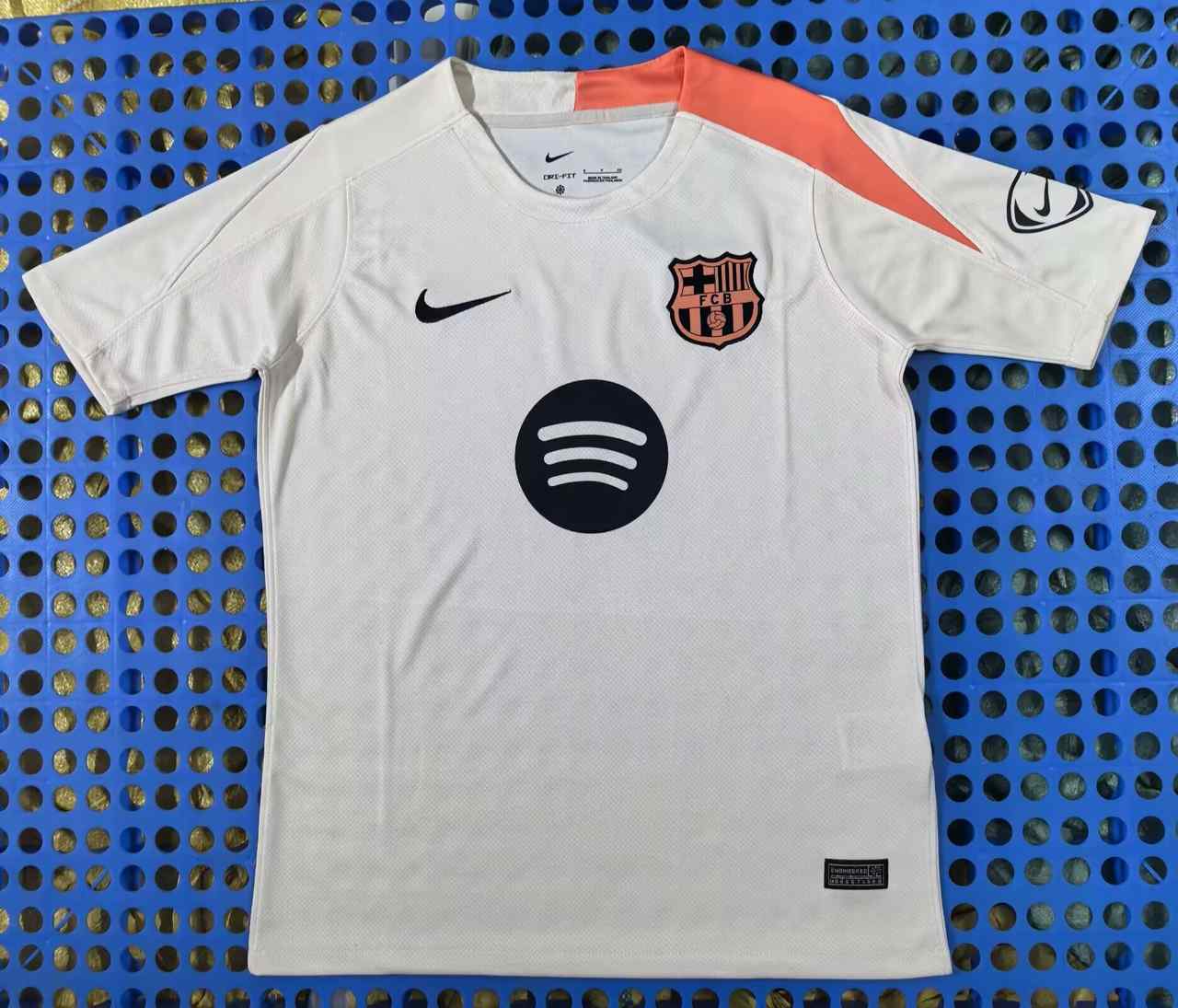 25 26 Barcelona White 25 26 巴萨 米白色