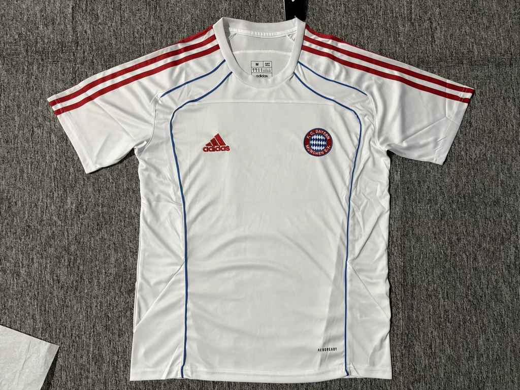 25 26 Bayern Urban Purist white training size S-4XL 25 26 拜仁 训练