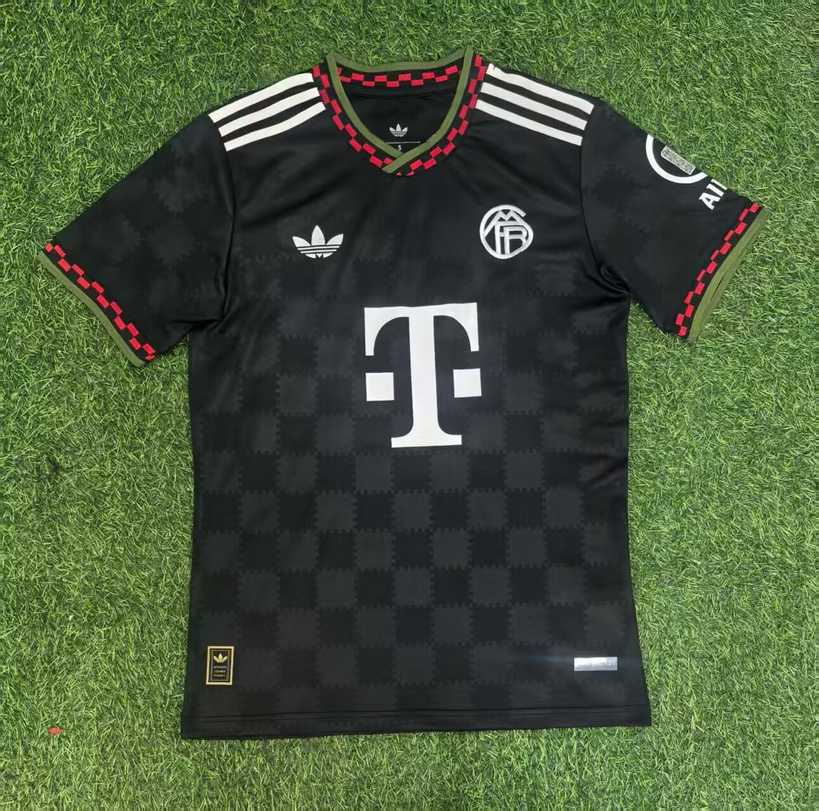 25 26 Bayern third away 25 26 拜仁 二客