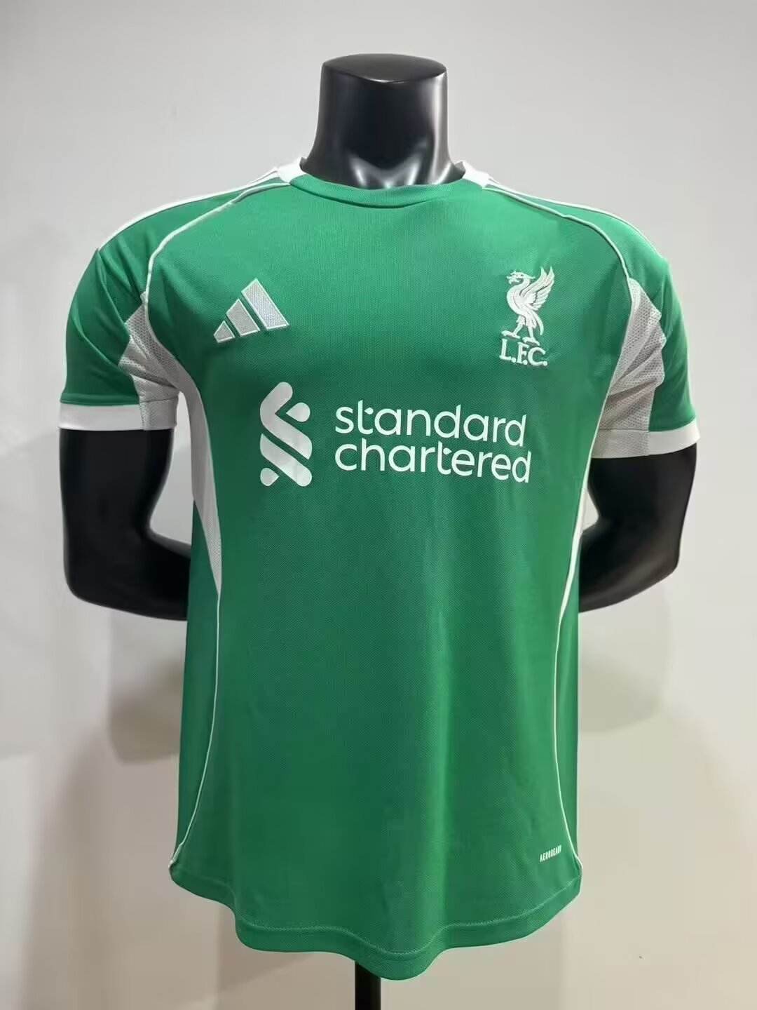 25 26 LWP training green S-XXL 25 26 LWP 训练服 绿色 S-2XL