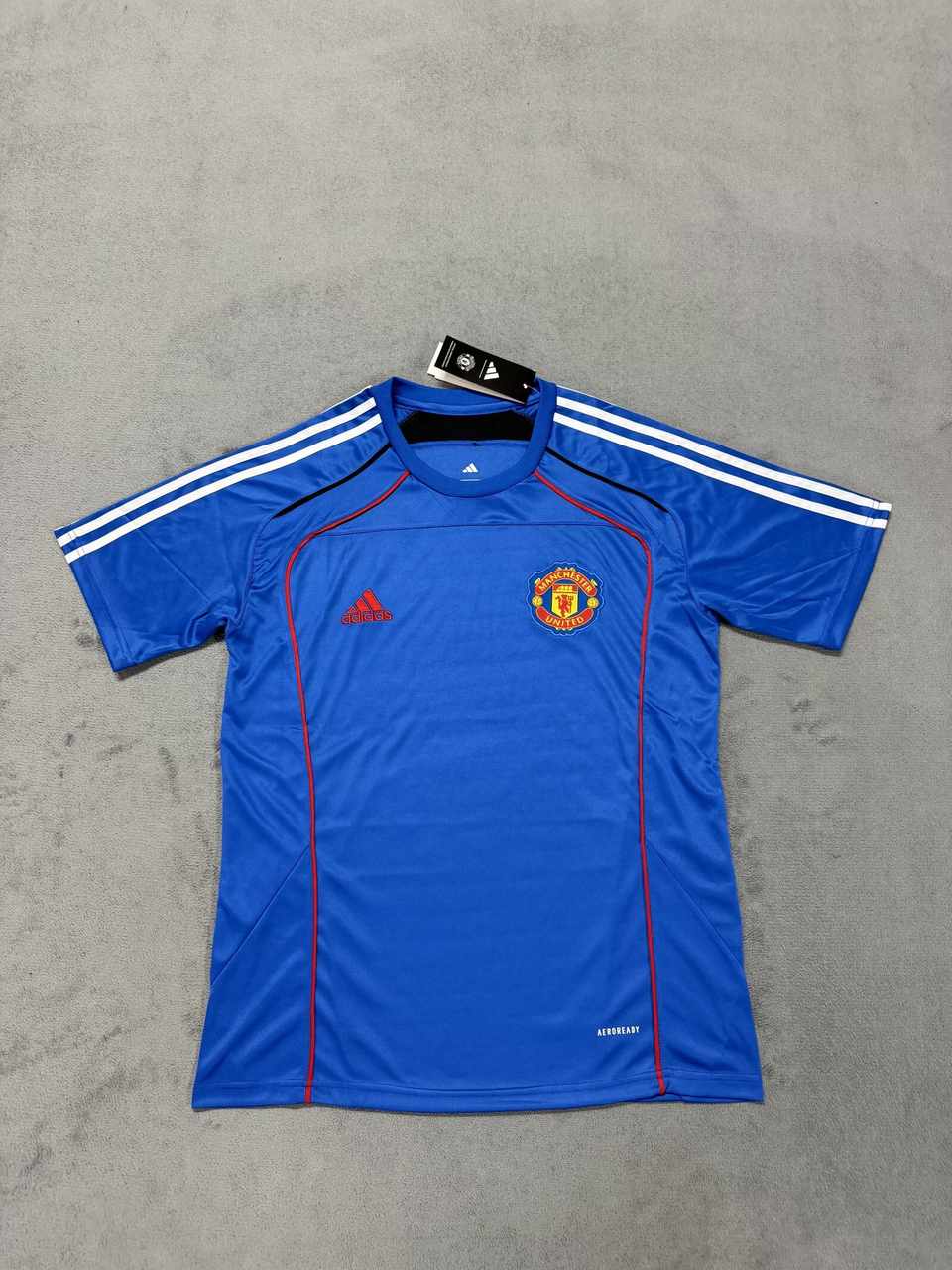 25 26 Man United round neck T-shirt blue S-4XL 25 26 曼联 圆领 T恤蓝色S-4XL