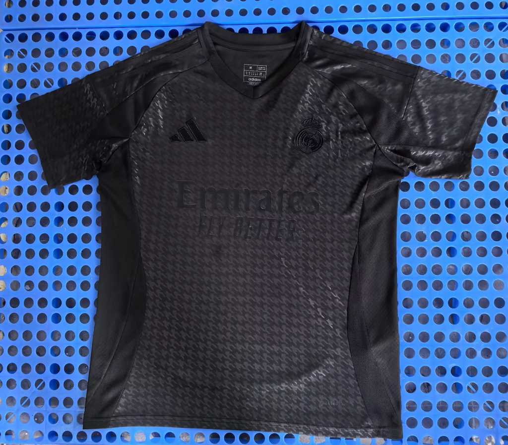 25 26 Real Madrid special version black size S-2XL 25 26 皇马 特别版