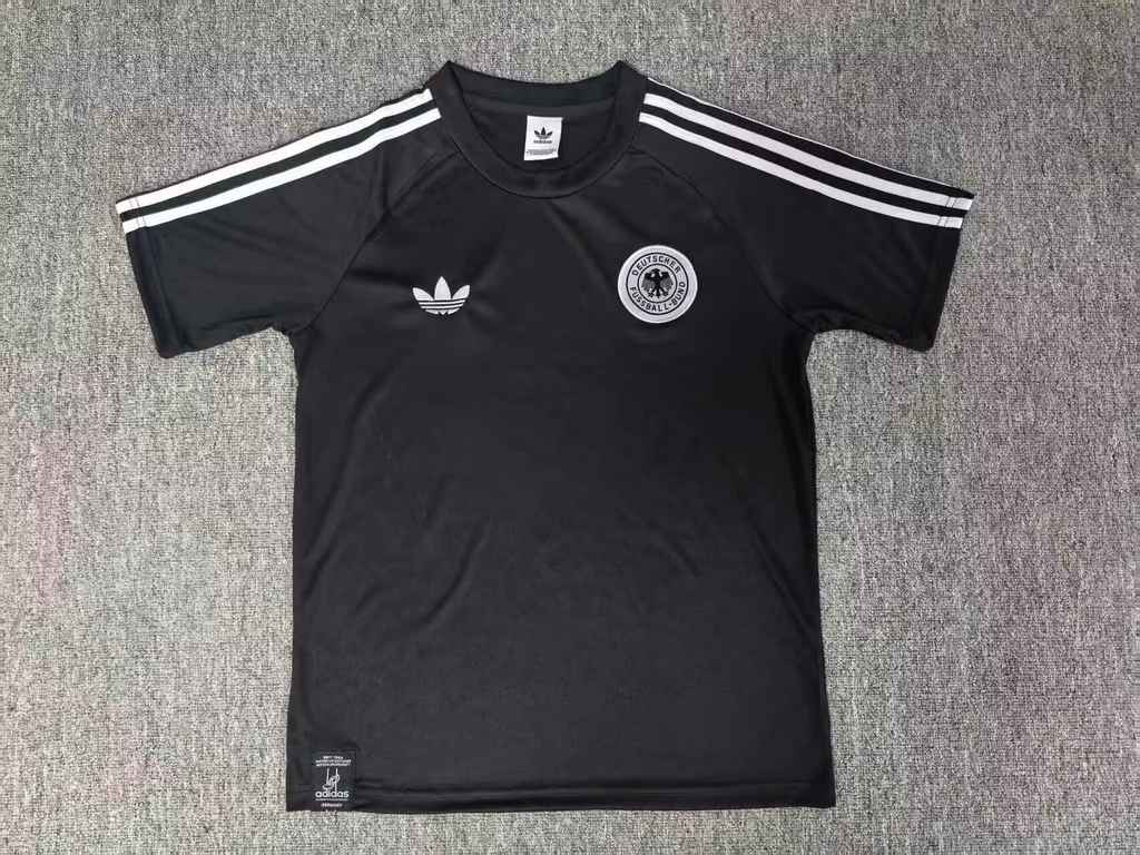 2026 Germany black retro T-shirt 2026 德国 黑色 复古T恤 S-4XL