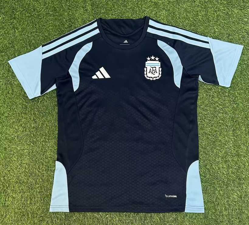 26 27 Argentina training 26 27 阿根廷 青色