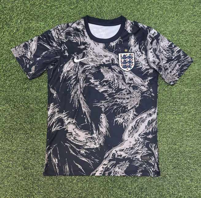 26 27 England Grey Black 26 27 英格兰 灰黑色