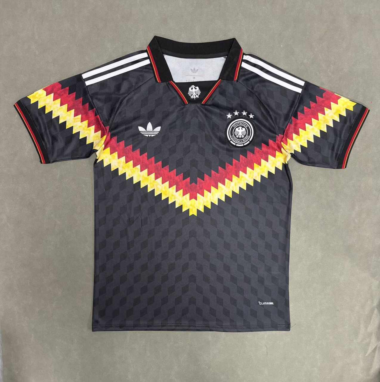26 27 Germany retro style jersey black S-4XL 26 27 德国 复古风 球衣 黑色 S-4XL