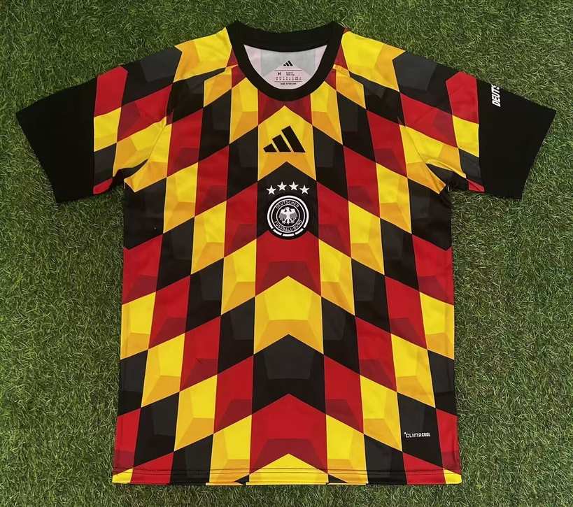 26 27 Germany training jersey 26 27 德国 训练