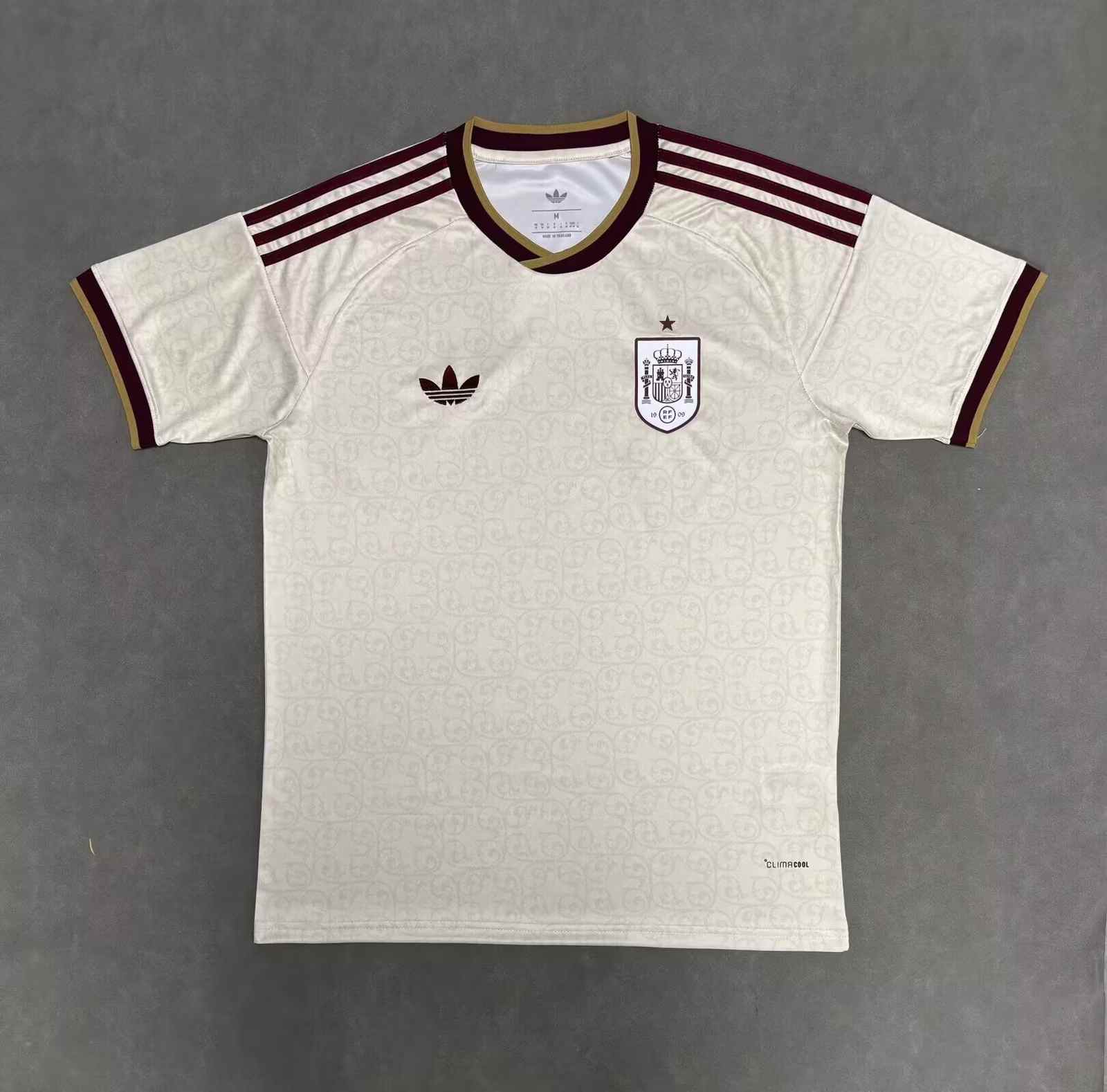 26 27 Spain away 26 27 西班牙 客场