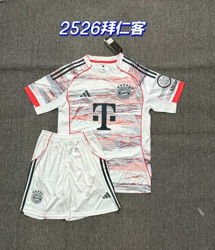25 26 Bayern away adult set 25 26 拜仁 客场 成人套装