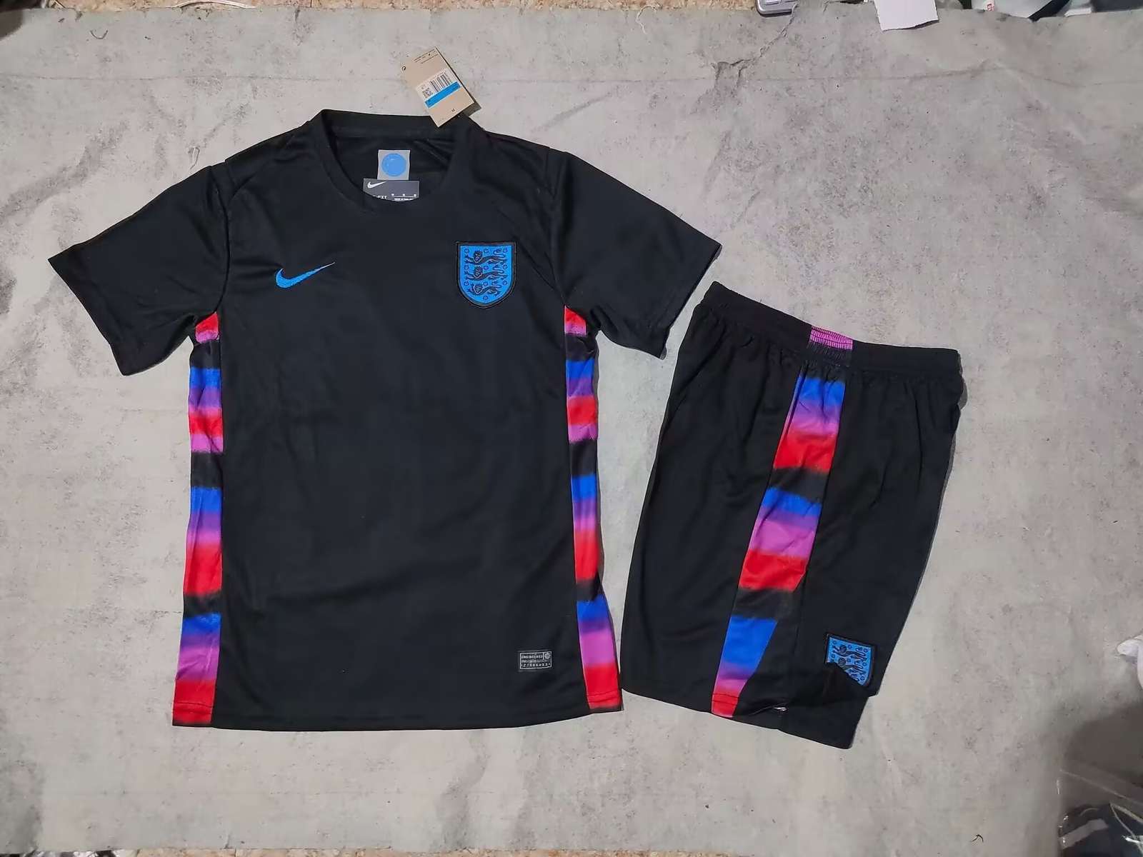 25 26 England Away Adult Kit 25 26 英格兰 客场 成人套装