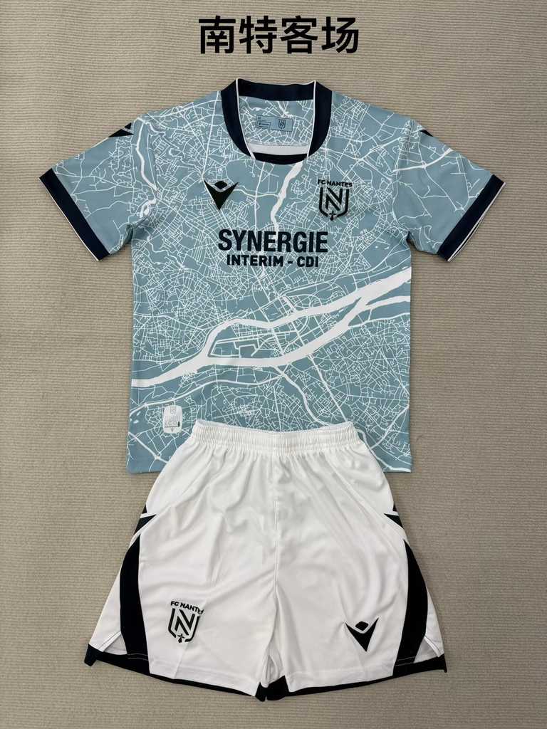 25 26 Nantes away adult set, children's set (16-2XL) 25 26 南特 客场 成人套装、童装（16-2XL)