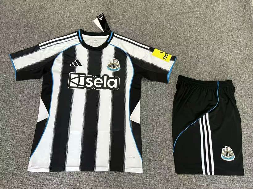 25 26 Newcastle Home Adult Kit 25 26 纽卡斯尔 主场 成人套装