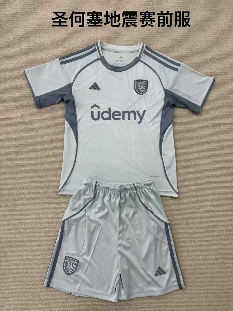 25 26 San Jose Earthquakes pre match adult kid kits 25 26 圣何塞地震 赛前服 成人套装、童装（16-2
