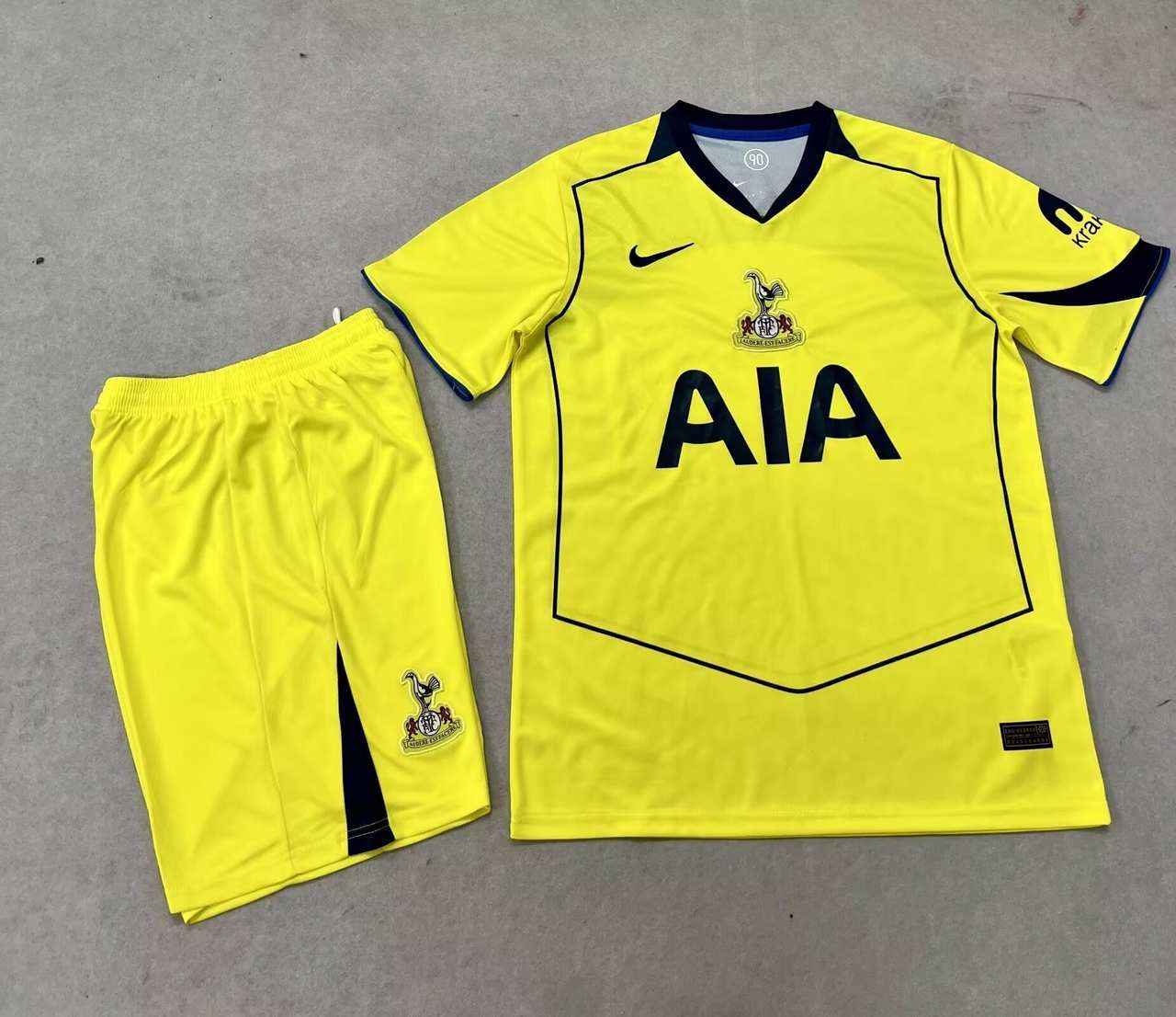 25 26 Tottenham third Away Adult Kit S-XXL 25 26 热刺 二客 成人套件 S-XXL