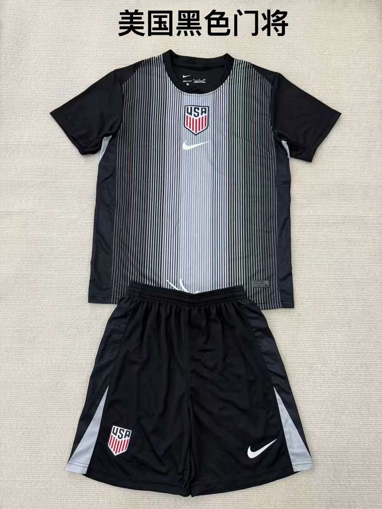 25 26 USA Black goalkeeper suit for adults, children's clothing (16-225 26 美国 黑色