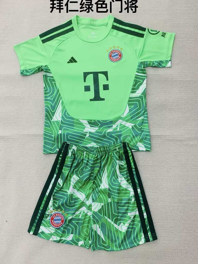 26 27 Bayern Green Goalkeeper Adult Set, Children's Wear (16-2XL) 26 27 拜仁 绿色 门将
