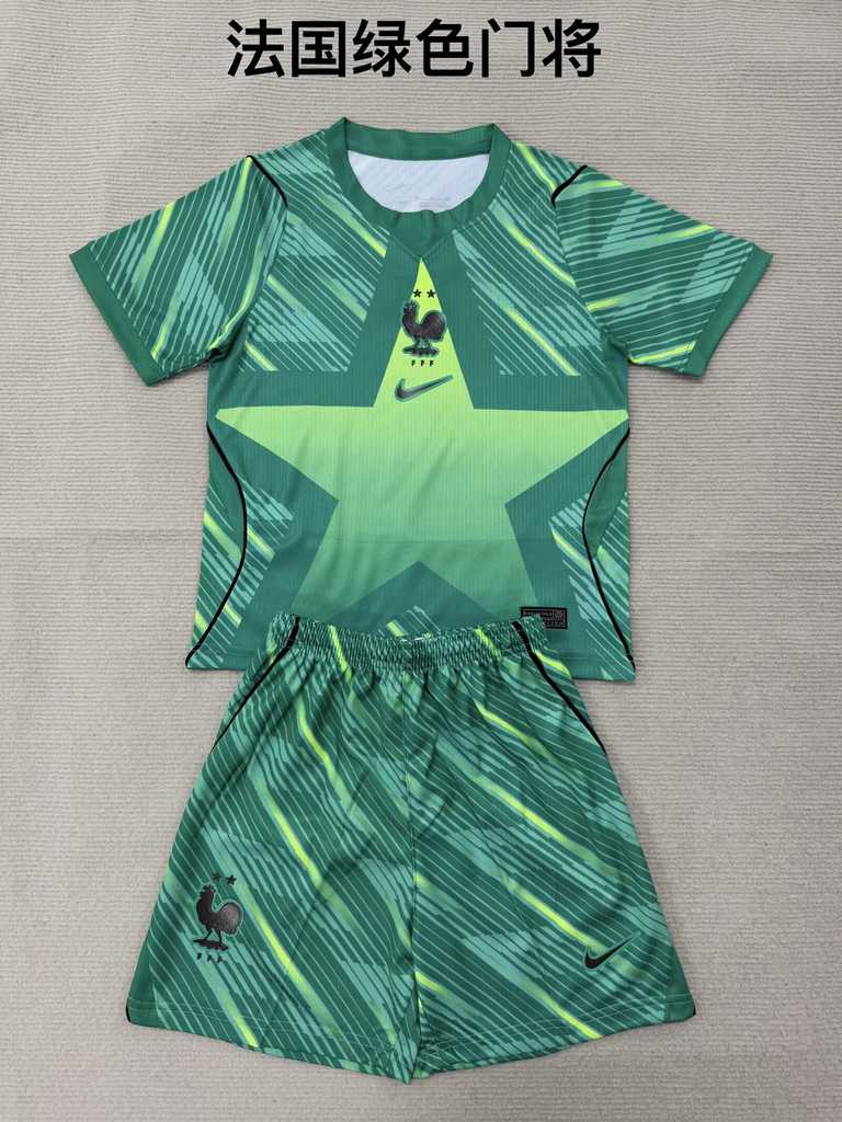 26 27 France green goalkeeper adult kid kits 26 27 法国 绿色 门将 成人套装、童装（16-2XL)
