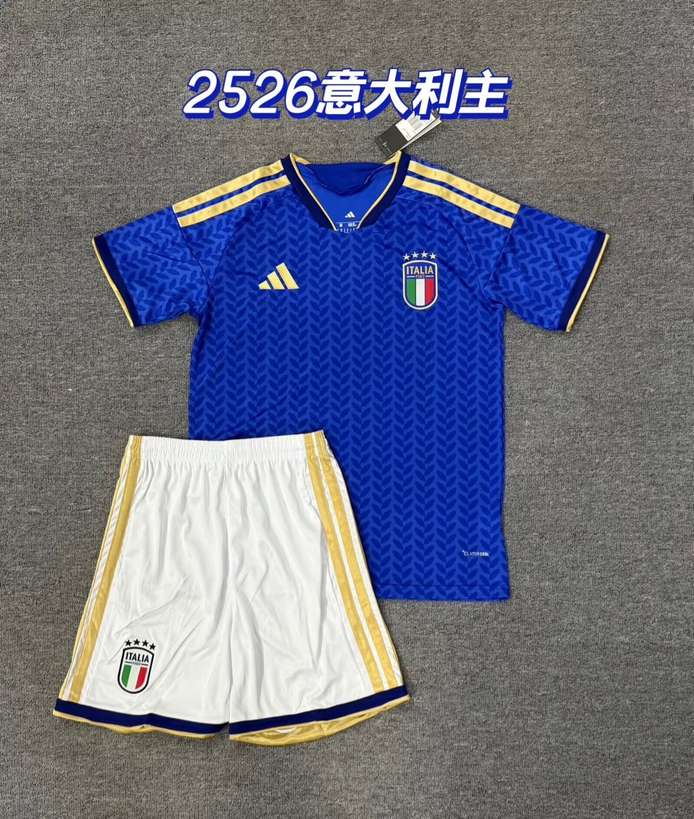 26 27 Italy Home Adult Set 26 27 意大利 主场 成人套装