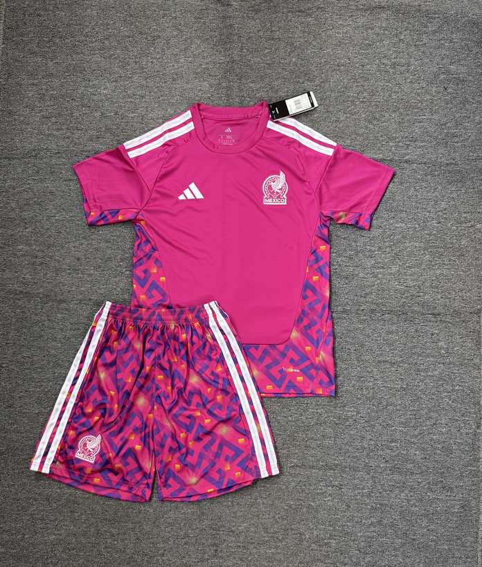 26 27 Mexico Goalkeeper Adult Kit 26 27 墨西哥 守门员 成人套件